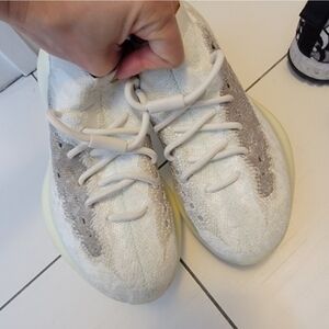 Yeezy Sneakers in Cream and Gray